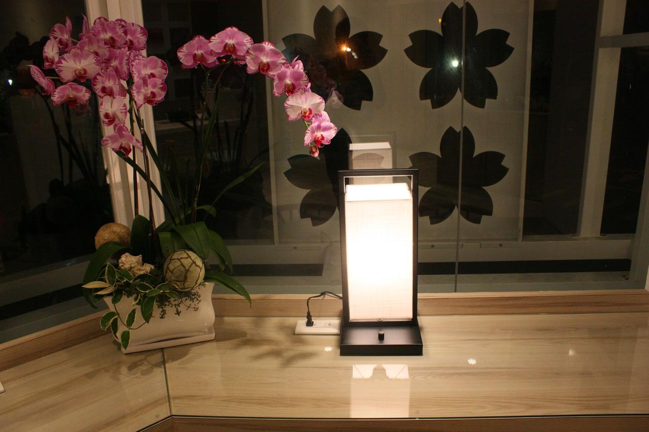 Shin Sei Bashi Hotel Taichung Bagian luar foto