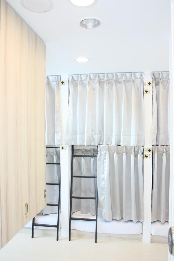 Shin Sei Bashi Hotel Taichung Bagian luar foto